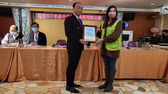 創世基金會第33屆寒士吃飽30捐贈