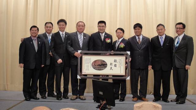 100/12/13第六屆理監事就職晚會花絮