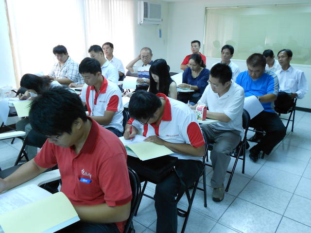 101/08/22-24營業員複訓課程花絮(學員篇)